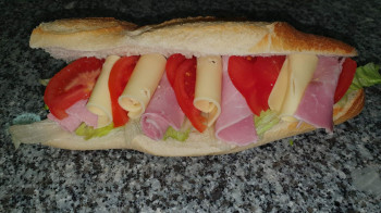 Sandwich crudité jam/from